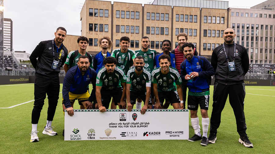 منتخب كرة القدم السداسية يعوض خسارته الأولى بفوز عريض على لاتفيا