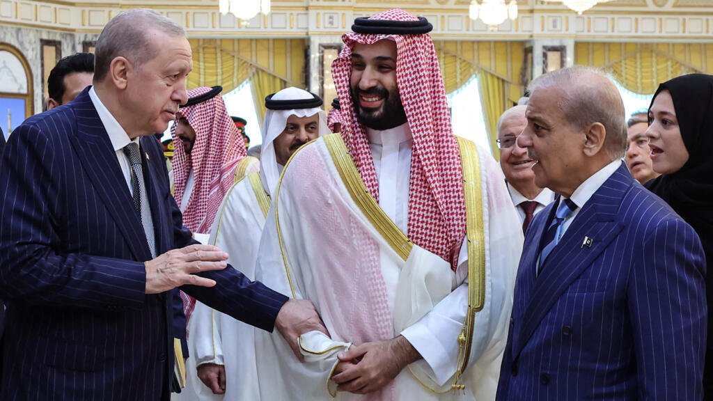 تركيا تستضيف الإثنين أول اجتماع لـ"تحالف مكة" بين أنقرة والرياض وإسلام آباد