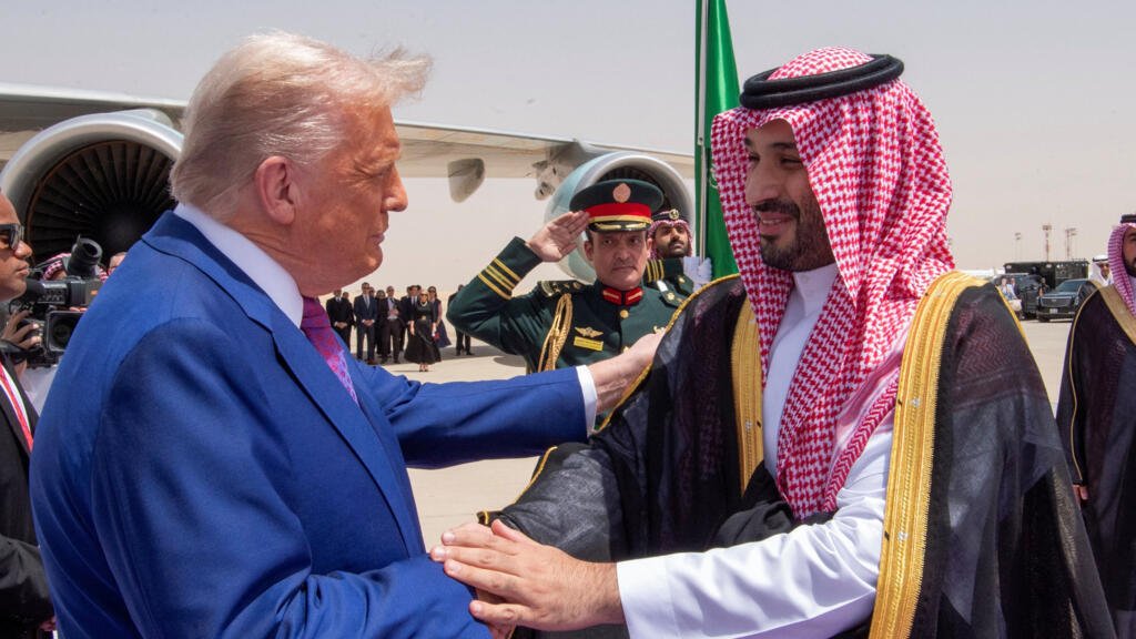 البرنامج النووي مقابل التطبيع مع إسرائيل... هل وضع ترامب السعودية أمام معادلة صعبة؟