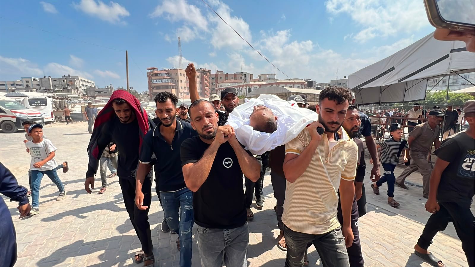 الصحة بغزة: 7 شهداء في 24 ساعة والحصيلة الإجمالية ترتفع إلى 73.438