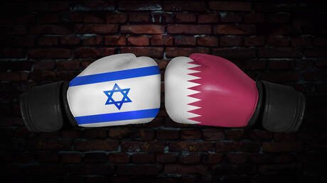 تقرير عبري يكشف عن "معركة" جديدة بين قطر وإسرائيل