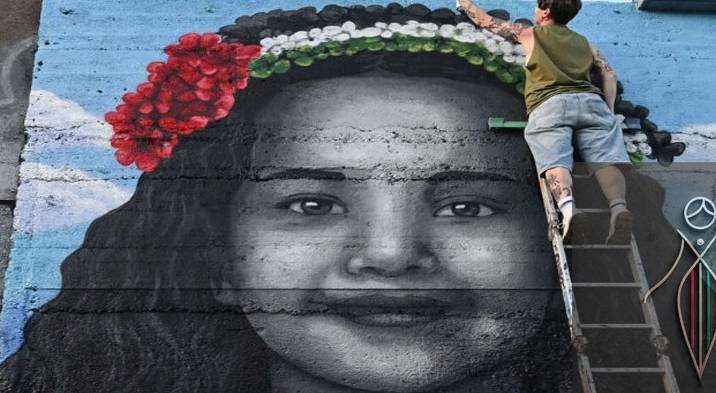 بعد أشهر من النفي.. جيش الاحتلال يقر لأول مرة بالاعتداء على سيارة الطفلة هند رجب ويفتح تحقيقاً جنائياً