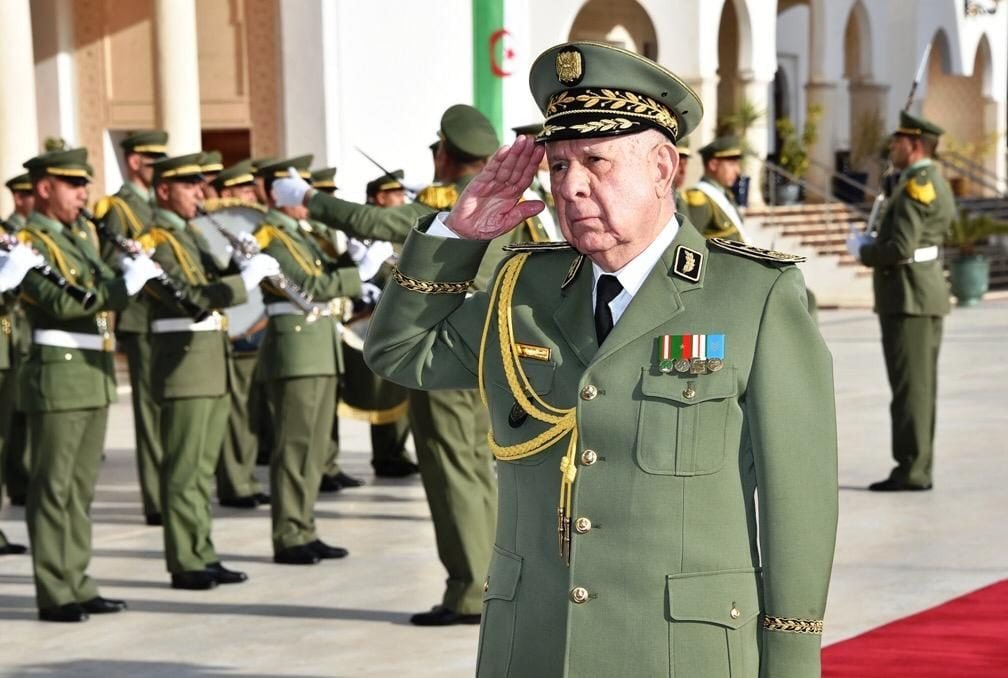 اليوم الوطني للمجاهد.. الفريق أول شنڨريحة يهنئ أفراد الجيش الوطني الشعبي