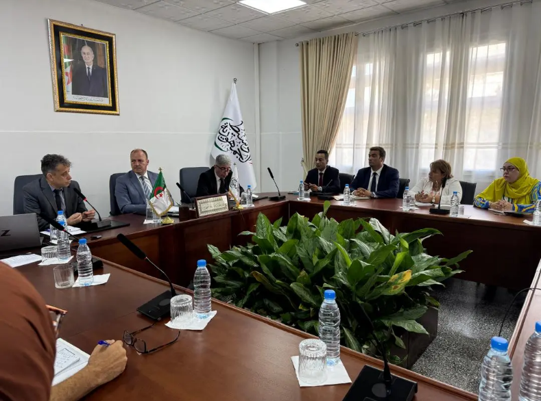 وسيط الجمهورية يترأس اجتماعا تنسيقيا لتعزيز العمل الاستباقي