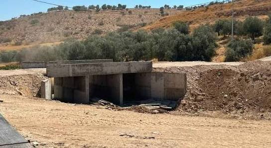 الأشغال: معالجات هندسية في عشرات البؤر الساخنة للحد من أضرار الموسم المطري