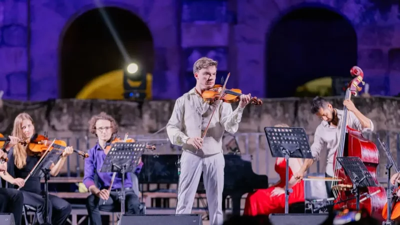 مهرجان الجم الدولي للموسيقى السمفونية يختتم الدورة 39 بأنغام نمساوية