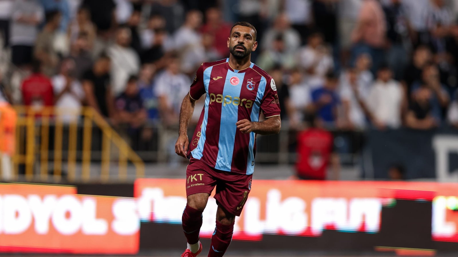 هذا ما فعله محمد صلاح بعد خسارة طرابزون سبور من أميد سبورتيف