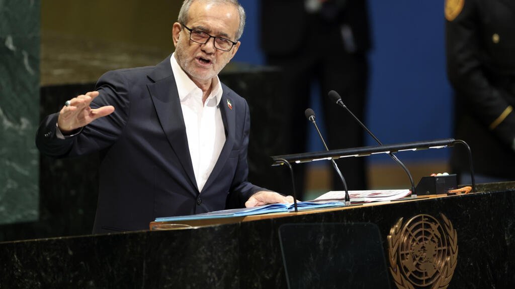 الرئيس الإيراني يدعو لإنهاء الحرب مع واشنطن عقب إعلان ترامب شنّ "حرب اقتصادية لم يسبق لها مثيل"