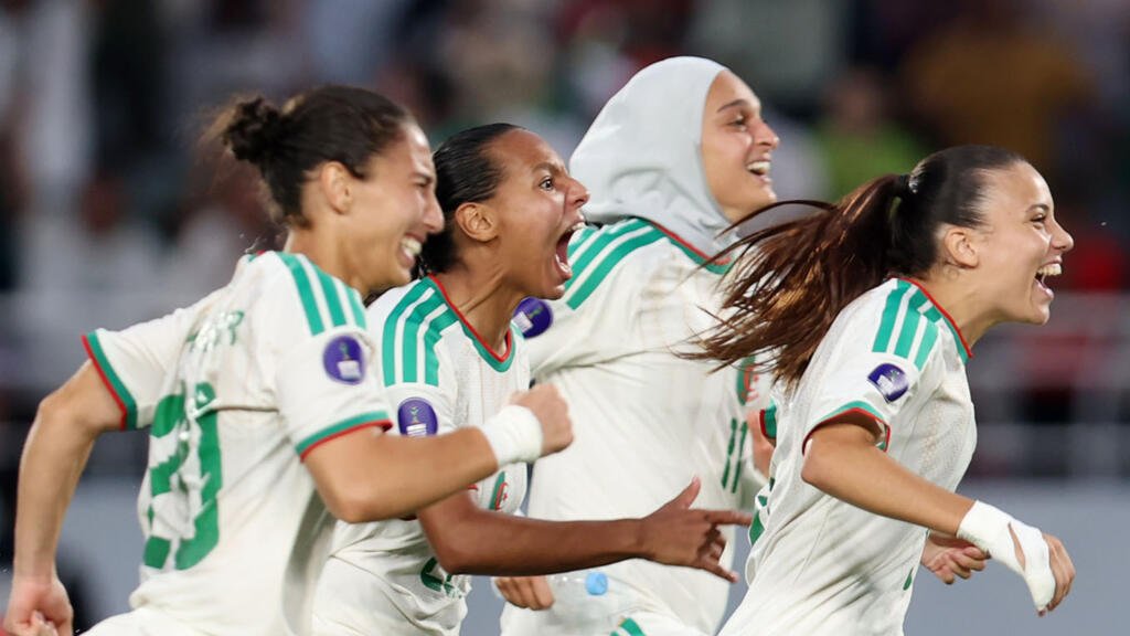 أمم أفريقيا للسيدات: الجزائر تفوز على المغرب بركلات الترجيح وتحرز الميدالية البرونزية