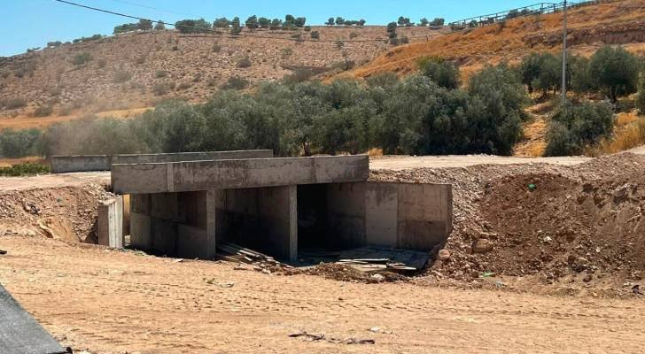 مديرية أشغال الزرقاء تنهي أعمال صيانة بقيمة 134 ألف دينار لتعزيز البنية التحتية