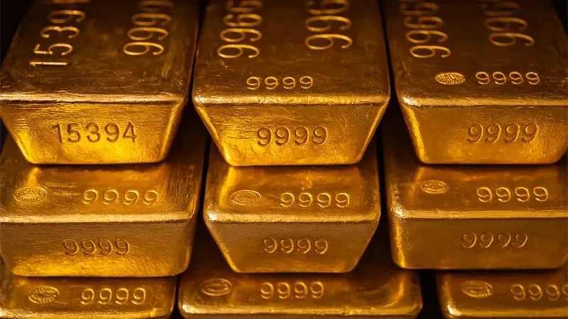 الذهب عند أعلى مستوى في 3 أشهر بفضل انخفاض الدولار