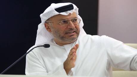قرقاش: مصداقية الإعلام وتوازنه ضرورة مهنية وأخلاقية في ظل الظروف الدقيقة التي تمر بها المنطقة