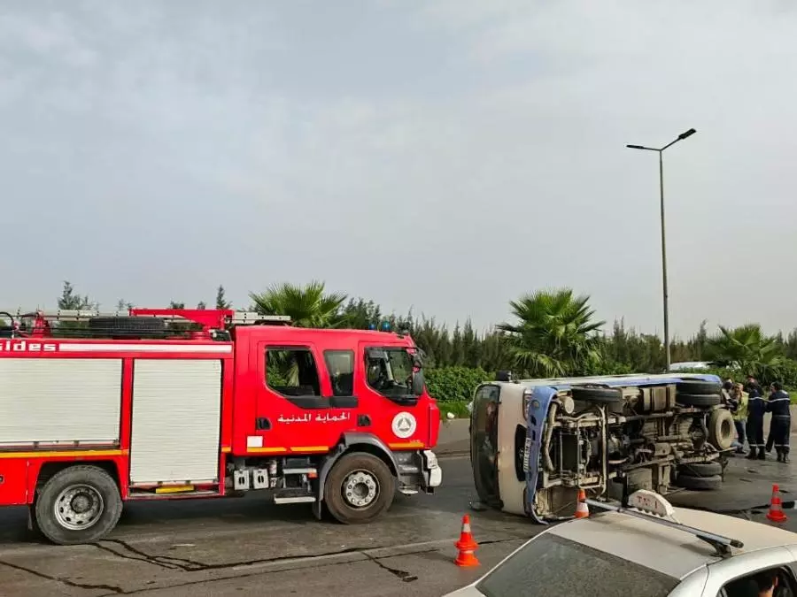 Un mort et neuf blessés dans une collision entre une voiture et un bus à Blida