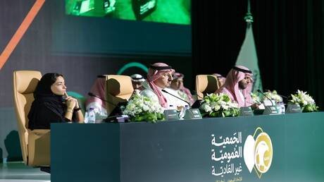 بدر الرزيزاء رئيسا للاتحاد السعودي لكرة القدم.. أول تعليق له بعد تزكيته