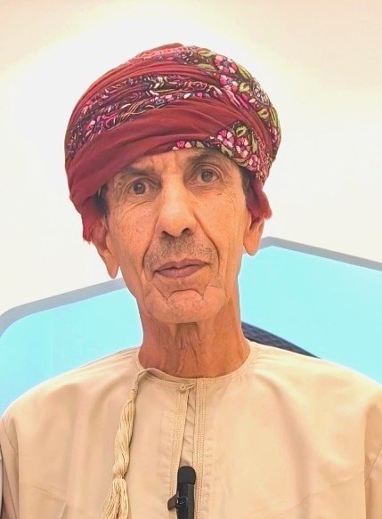 الصحفي العُماني.. عطاءٌ مهني ورسالةٌ وطنية