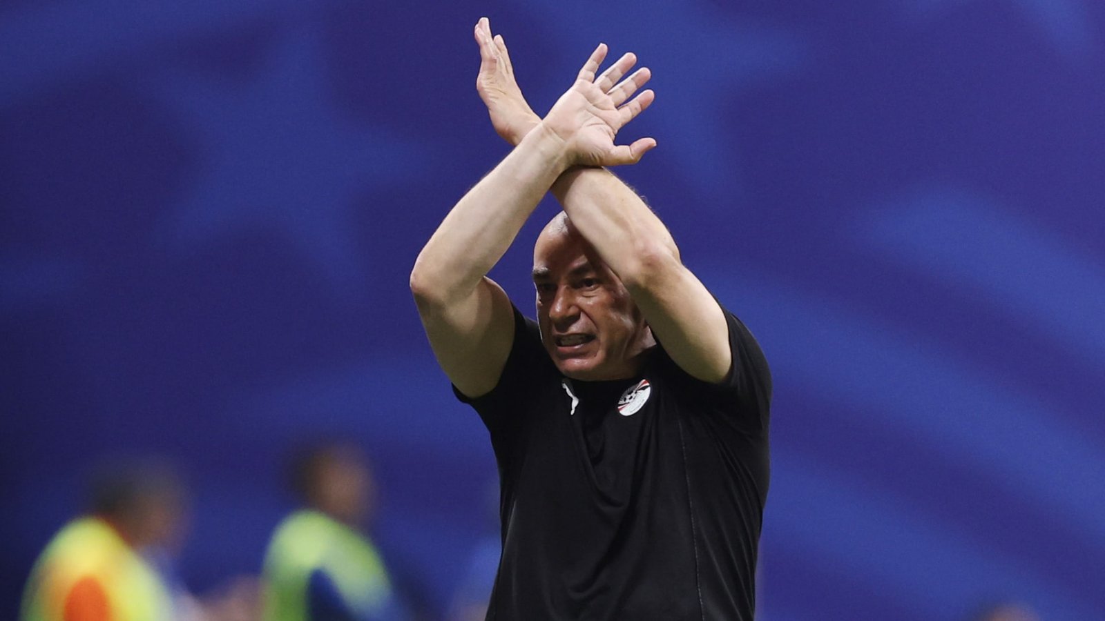 بسبب مباراة الأرجنتين.. إجراءات تأديبية من "فيفا" بحق حسام وإبراهيم حسن وزيكو والاتحاد المصري يعلق