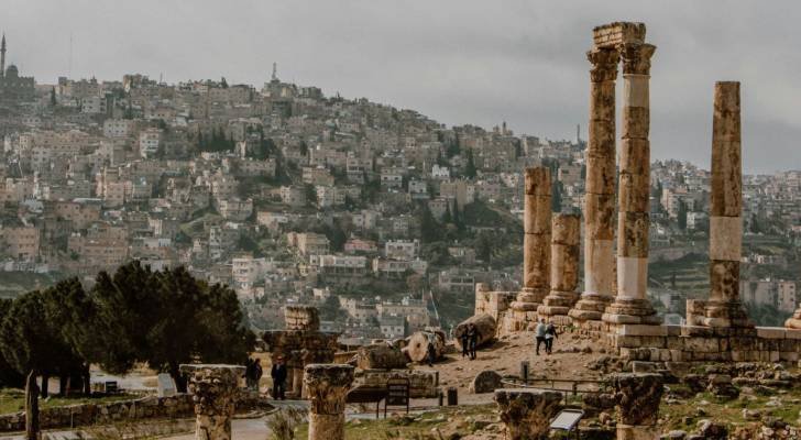 ارتفاع على درجات الحرارة الأربعاء واحتمالية لتساقط زخات مطرية وتقلبات جوية السبت