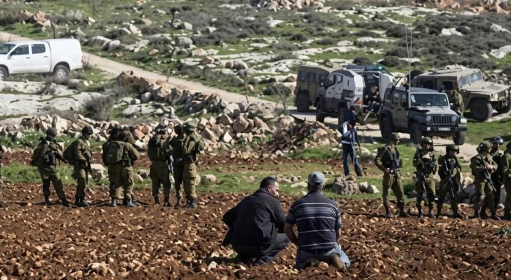 مصادر فلسطينية: جيش الاحتلال يستولي على 15 دونما من أراضي البيرة