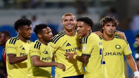 بعد خروجه غاضبا والاختفاء.. رونالدو يعلق على "ريمونتادا" النصر أمام الاتفاق