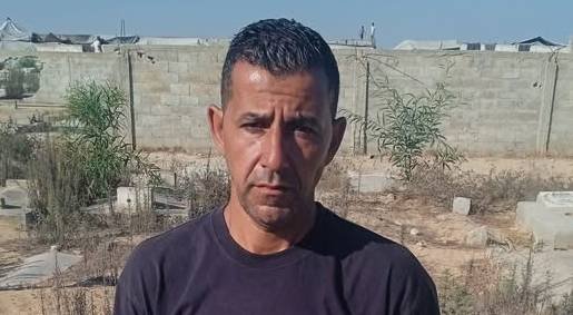 أب في خان يونس يودّع توأميه محمد وأسماء في منشور مؤثر