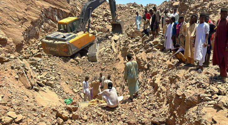 مقتل 30 عاملا على الأقل إثر انهيار منجم ذهب بدائي في جمهورية إفريقيا الوسطى