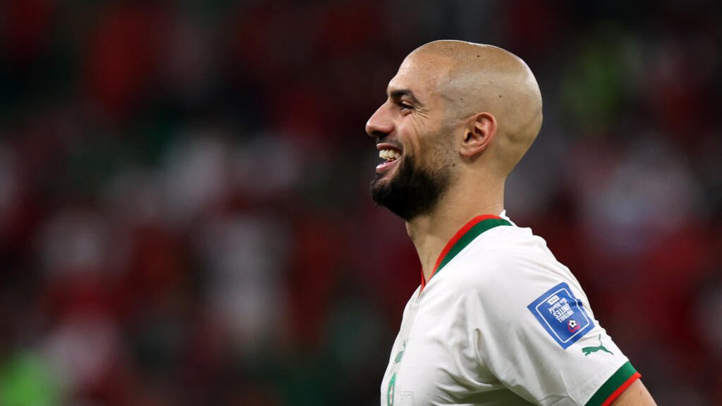 اللاعب المغربي الدولي سفيان أمرابط يقرر "تعليق" مسيرته مع المنتخب ما دام محمد وهبي مدربا