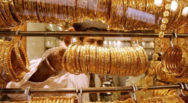 جيفريز تعتمد نموذجاً كمياً جديداً لتسعير الذهب وتتوقع وصوله إلى 5,000 دولار