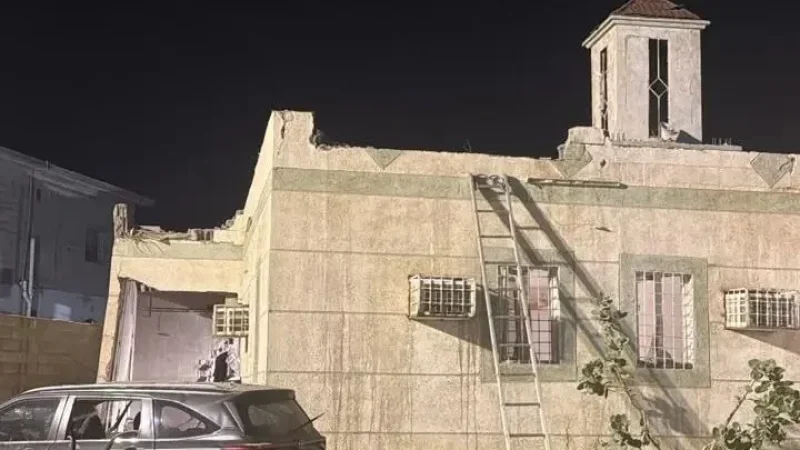 السعودية: جريحان إثر سقوط مقذوف أطلقه الحوثيُّون