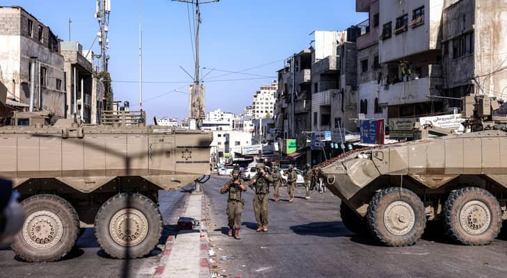 حملة اعتقالات واسعة بالضفة الغربية المحتلة وهيئة المقاومة تسجل 14 هجوما للمستوطنين