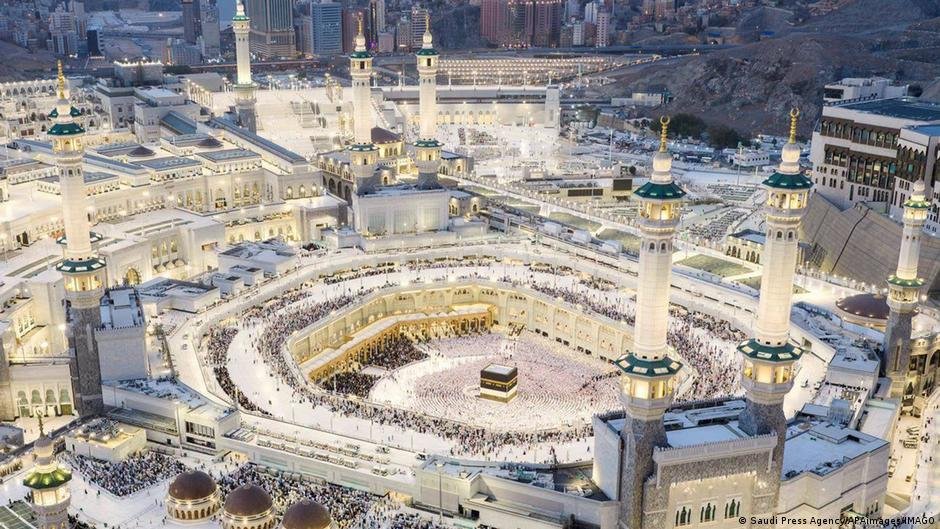 إدانات إسلامية لـ"محاولة استهداف مكة" والحوثيون ينفون