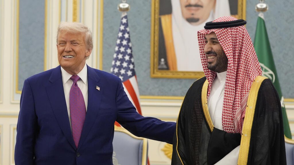 وسط التصعيد بين الحوثيين والسعودية... هل تتخلى واشنطن عن الرياض في أحلك الظروف؟