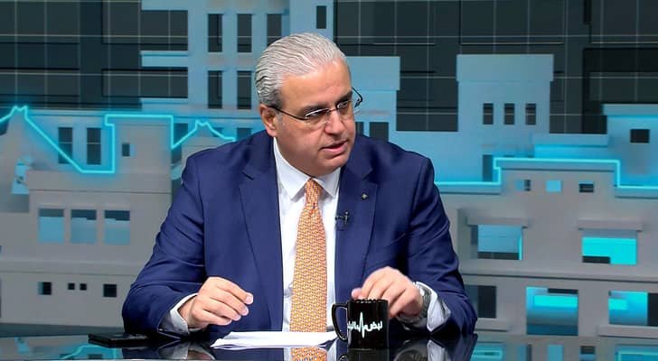 وزير الصحة يستعرض إنجازات القطاع الصحي ويعلن تعيين 3,500 كادر طبي خلال عام واحد