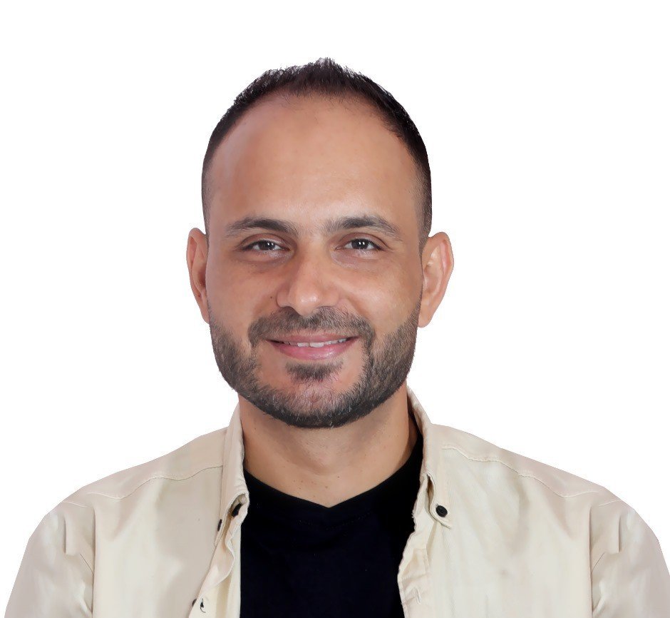جيل الذكاء الاصطناعي.. حنان بلا لمسة وحكمة بلا تجربة!