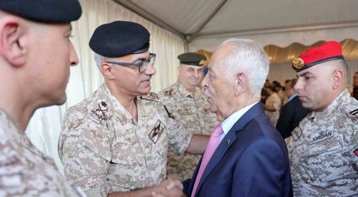 اللواء الركن الحراسيس يتلقى التهاني بتعيينه رئيساً لهيئة الأركان المشتركة