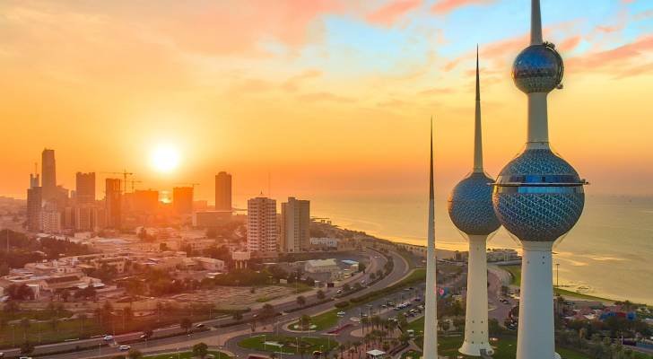 الجيش الكويتي: الدفاعات الجوية تتصدى لهجمات صاروخية إيرانية