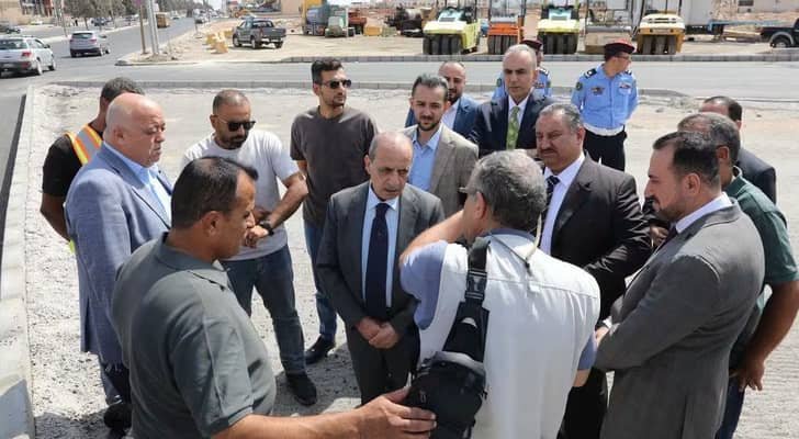 المصري يطلق مشروع الإشارات الضوئية الذكية في بلدية إربد