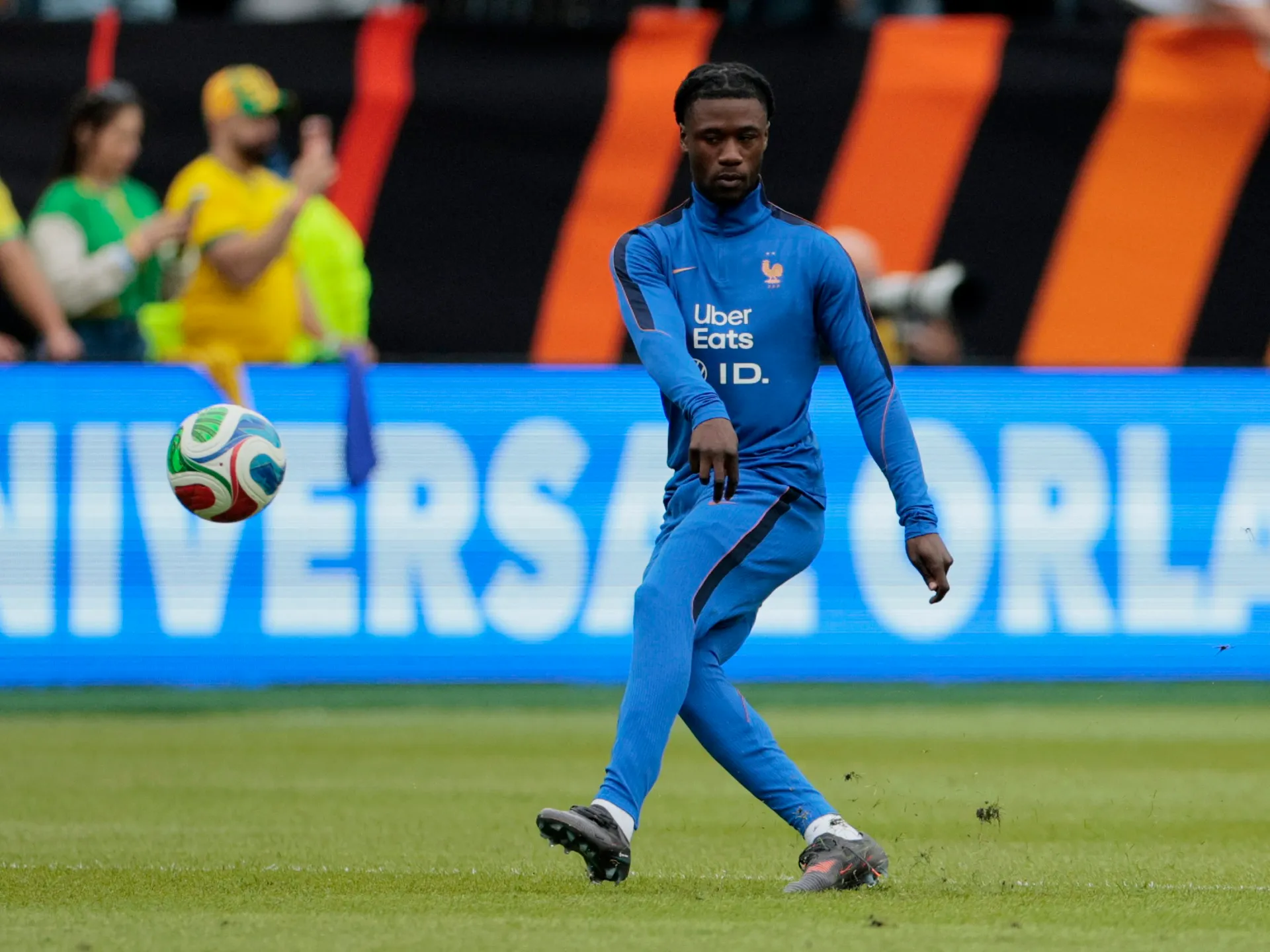 كامافينغا: استبعادي من المونديال كان صدمة.. وهذا ما ينقصني مع ريال مدريد