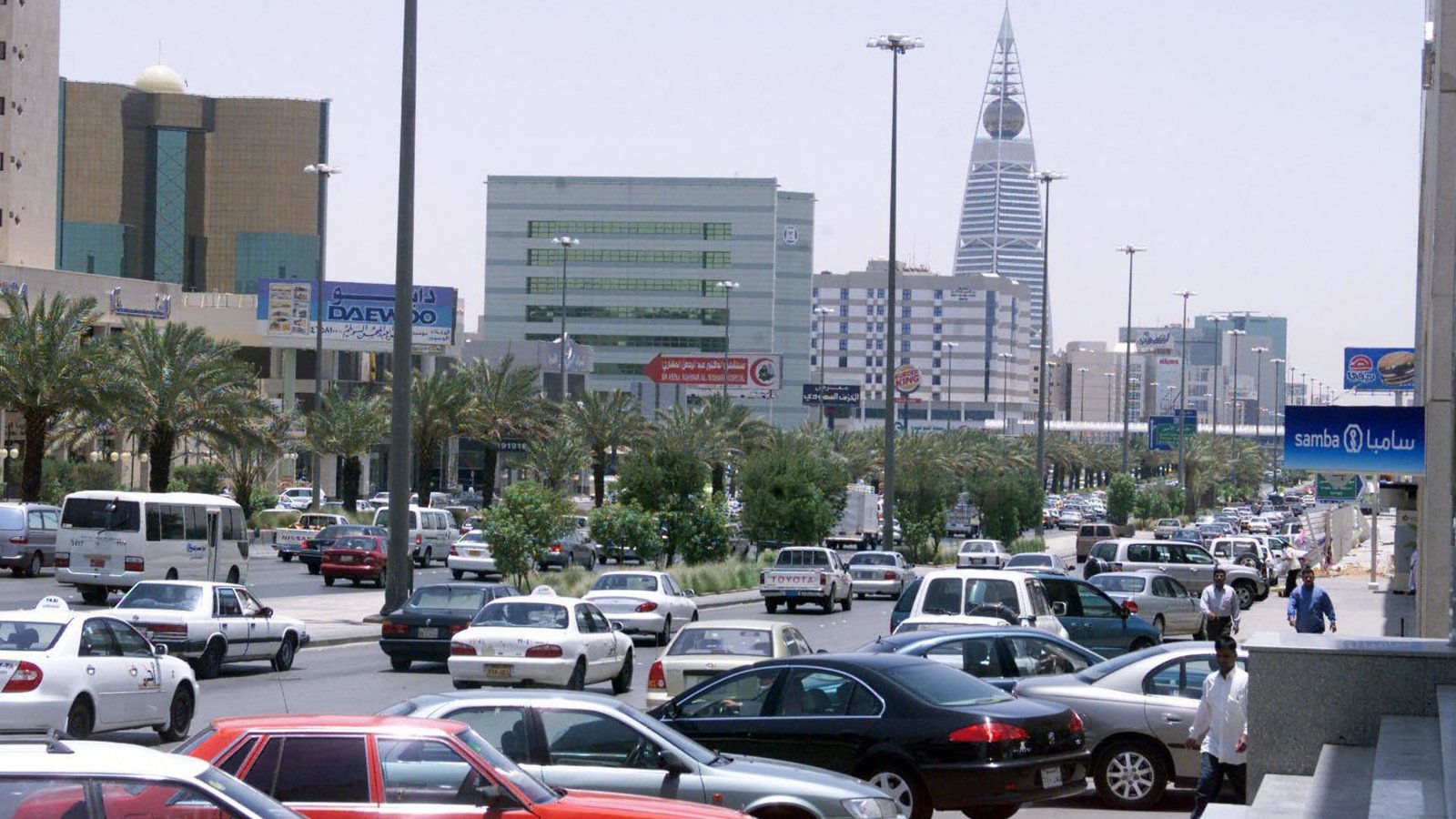 السعودية.. الداخلية تعلن إعدام مواطن "حدا" وتكشف كيف قتل زوجته وابنته