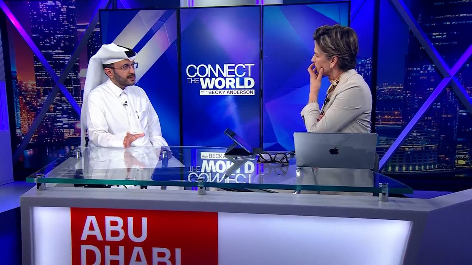 ماجد الأنصاري: لا يوجد حل فوري للأزمة.. وفتح هرمز ومنع التصعيد أولوية
