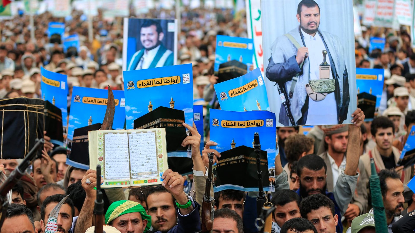الحوثيون يشنون "المرحلة التالية من حملتهم" بينما تنأى إدارة ترامب بنفسها عن الصراع.. ماذا يعني ذلك؟