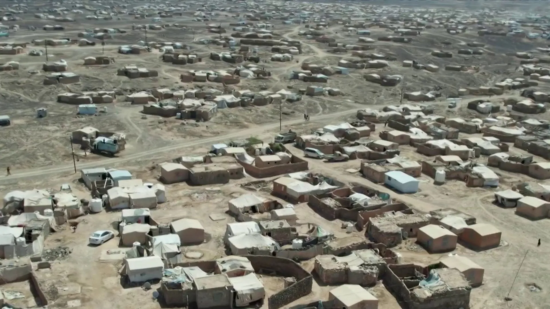من خيمة إلى أخرى.. أطفال اليمن يدفعون ثمن نزوح متواصل
