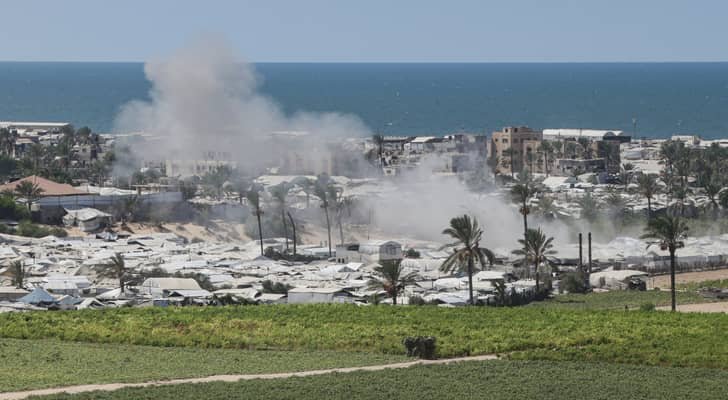 مصادر فلسطينية: إصابة 7 فلسطينيين في غارتين للاحتلال على غزة