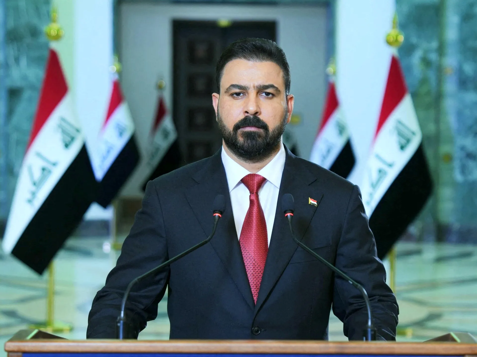 الحملة على الفساد.. الغارديان: هل يشهد العراق تحولا أم تصفية حسابات؟