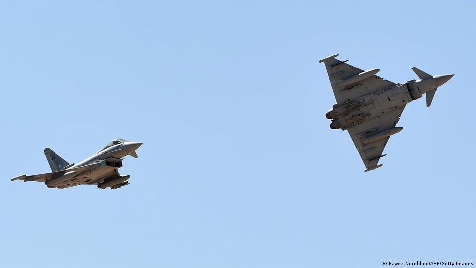 طائرات بريطانية تزود مقاتلات سعودية بالوقود جوا لصد هجمات الحوثيين