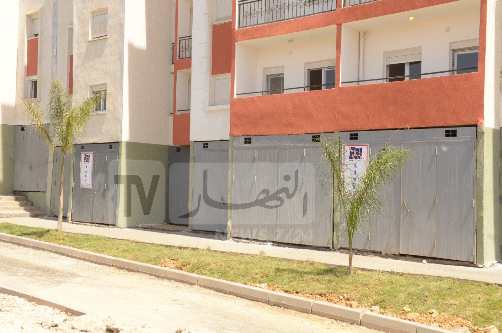 بيع مئات المحلات التجارية في هذه المواقع السكنية!