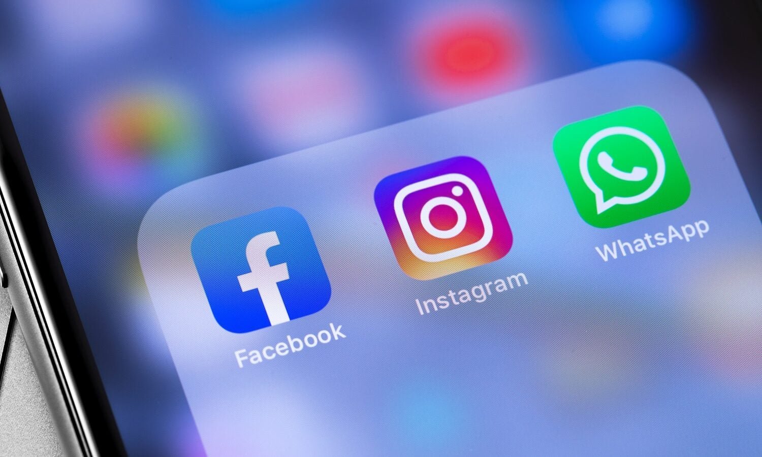 فيسبوك وإنستغرام على موعد مع 9 تغييرات.. تعرّف عليها