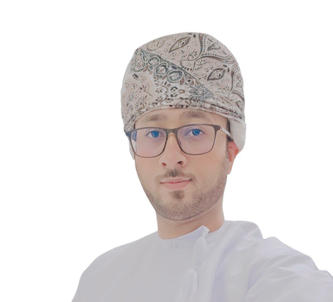 الأحمر العُماني.. طموح خليجي يبدأ من بوابة العراق