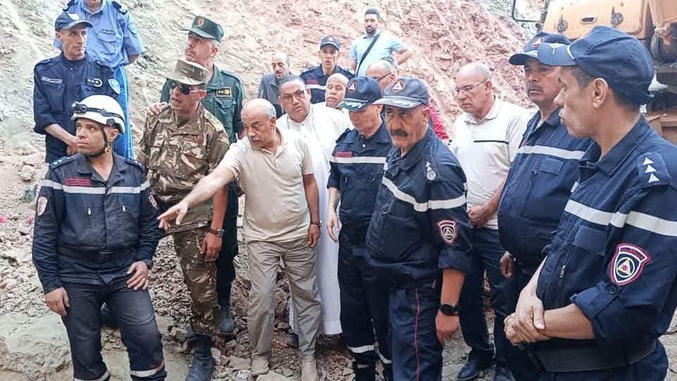 لليوم الرابع على التوالي.. فرق الإنقاذ تواصل محاولاتها للوصول إلى الطفل أيوب العالق داخل بئر في الجزائر (فيديو)