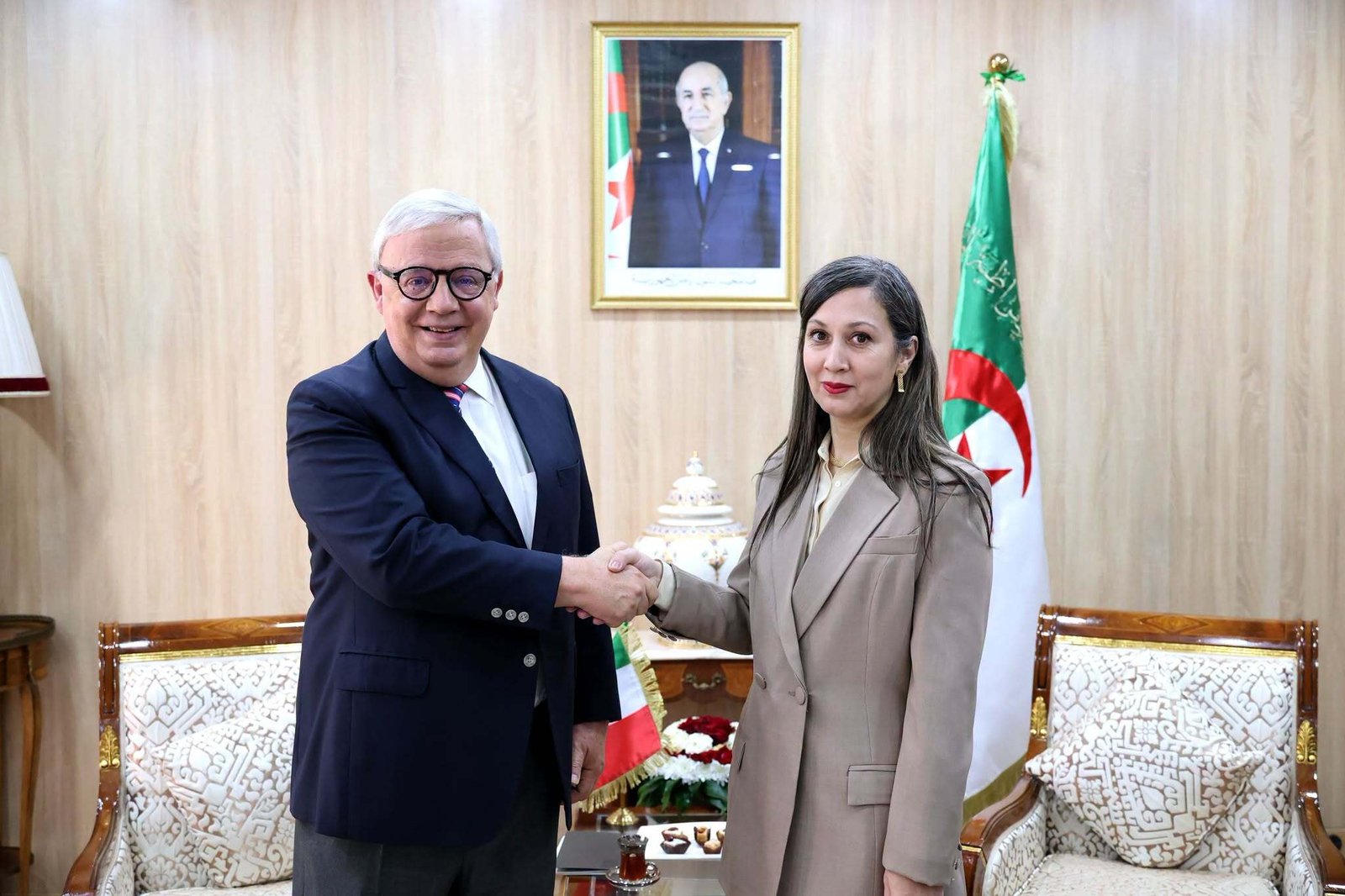 الجزائر والمكسيك تتفقان على تفعيل مجموعة الصداقة البرلمانية