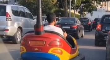 حقيقة المقطع المرئي لسيارة تعمل بالطاقة الشمسية وسط زحمة المرور اللبنانية